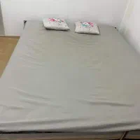 تخت دو نفره