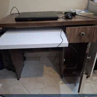 میز کامپیوتر