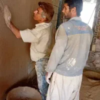 اجرای گچ کاری وسفید کاری