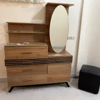 کمد آیینه دار