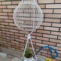 قفس‌پایه‌دار
