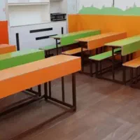 ۲۵ عدد نیمکت