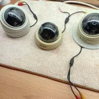 سه عدد دوربین مدار بسته cNB