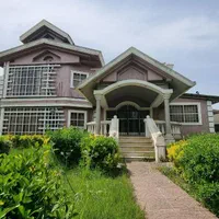 باغ-ویلای-ساحلی-سند-دار