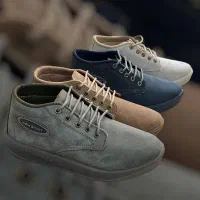 کفشهای کار و کوهپیمایی به قیمت مناسب|کیف، کفش، کمربند|نجفآباد, باغ ملی|دیوار