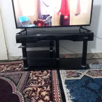 سلام میز تلویزیون درحد نو سالم سر معامله تخفیف دار