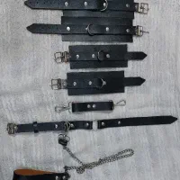 گارتر چرم ، اکسسوری