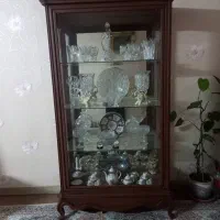 ویترین کاملا سالم تمیز