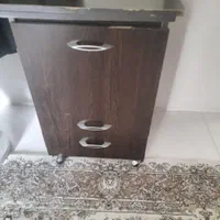 میز چرخ خیاطی