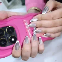 خدمات زیبای ناخن و کراتین مو