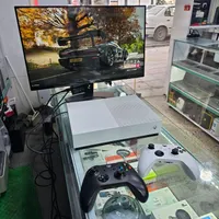 کنسول بازی XBOX ONE Sتمیز و پر از بازی دو دسته اصل|کنسول، بازی ویدئویی و آنلاین|یاسوج, |دیوار