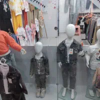 مانکن بچگانه میز اتاق پرو رگال لامپ زیر قیمت میدم