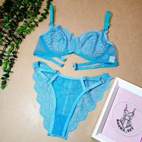 لباس زیر ست|لباس|کاشان, کارگر|دیوار