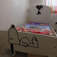 تخت خواب نوزاد نوجوان