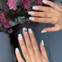 اموزش وکاشت ناخن تخصصی  فقط290