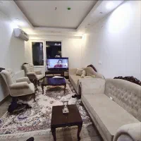 مبل ۸ نفره کرم رنگ در حد نو|مبلمان خانگی و میز عسلی|پردیس, فاز ۱۱|دیوار