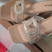 دمپایی. مجلسی،نو