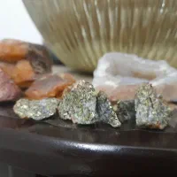 سنگ قیمتی  اصل