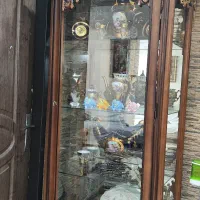 تخت و کمد و ویترین