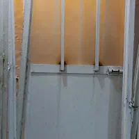 درب انباری با حفاظ