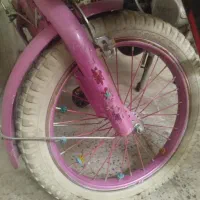 دوچرخه|دوچرخه، اسکیت، اسکوتر|بومهن, |دیوار