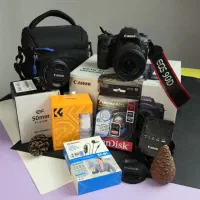 دوربین حرفه ای canon 90D با پک کامل و لنز اضافه