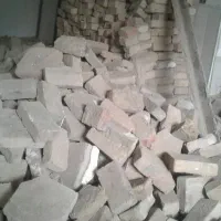 آجر ، چوب دار  و پله