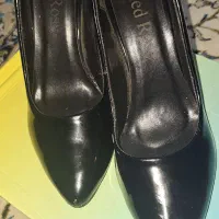 کفش و لباس|کیف، کفش، کمربند|کوهنانی, |دیوار