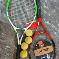 راکت تنیس خاکی در حد نو