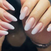 کاشت و ترمیم ناخن زیر نظر استاد الهام سلمانی