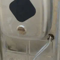 سینگ اخوان با شیر