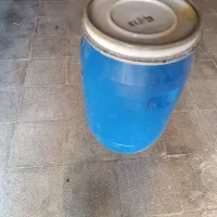 بشکه پلاستیکی در قفلی