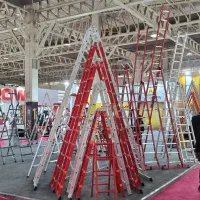 نردبان کامپکت تک و عمده