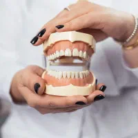 دندان مصنوعی|خدمات آرایشگری و زیبایی|اصفهان, آفاران|دیوار