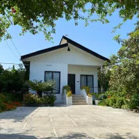 باغ ویلا نوساز با حیاط دربستی