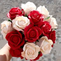 گل رز خمیری