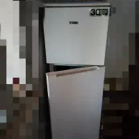 دو دستگاه یخچال فریزر دست دوم