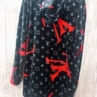 لباس|لباس|رشت, کوی مهر|دیوار