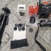 دوربین سونی a6400 نو و لوازم جانبی