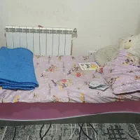 یک عدد تخت نوجوان
