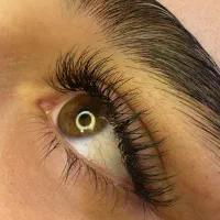اکستنشن مژه با بهترین متریال