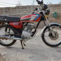 موتورسیکلت 200 همتاز