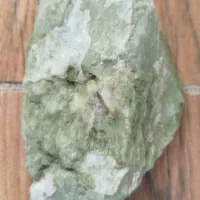 ۷۰ تیکه سنگ  خام اصل راف معدن قابل تجزیه به بهسازی