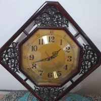 ساعت دیواری