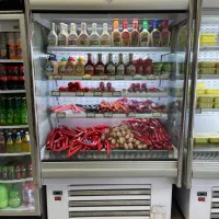 فروشنده مواد غذایی و پورتئینی