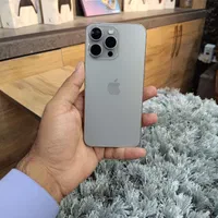 اپل iPhone 15 Pro Max با حافظهٔ ۲۵۶ گیگابایت