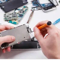 تعمیر کار موبایل