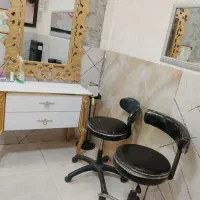 لوازم آرایشگاه زنانه|آرایشگاه و سالن‌های زیبایی|بومهن, |دیوار