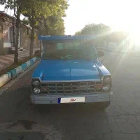 نیسان وانت مدل ۸۲