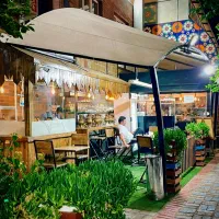 استخدام سالن کار و فست فود کار خانوم و آقا